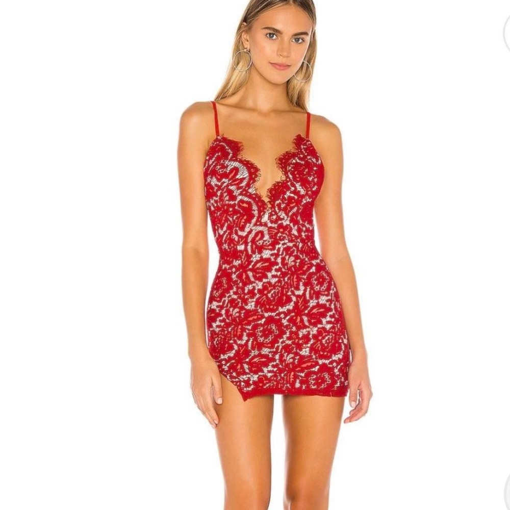 FREYA red lace dress superdown